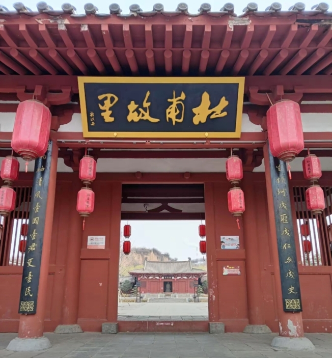 【凝聚榜樣力量】——平凡中的擔(dān)當(dāng)之光